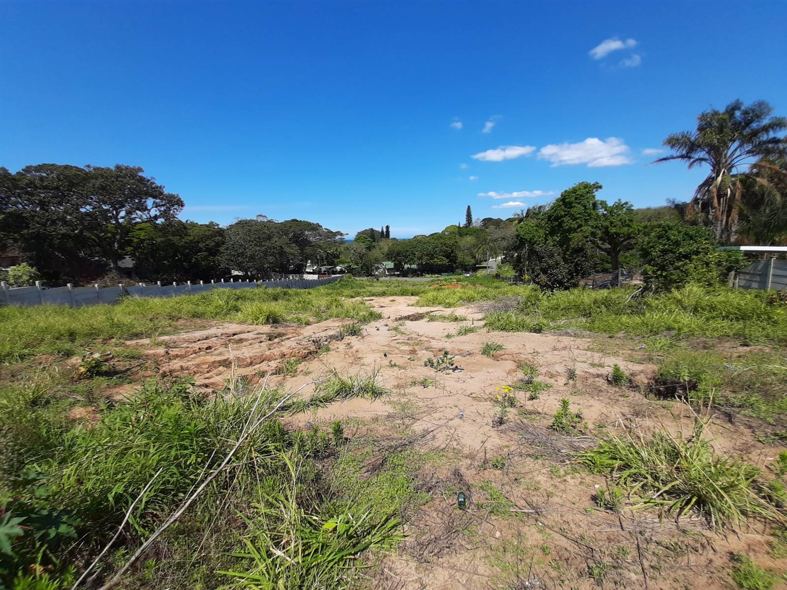 2945 m² Land available in Umtentweni photo number 1