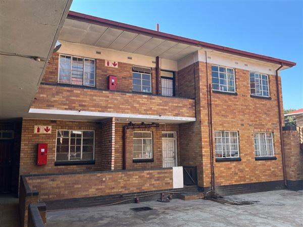 2 Bed Apartment in Germiston South