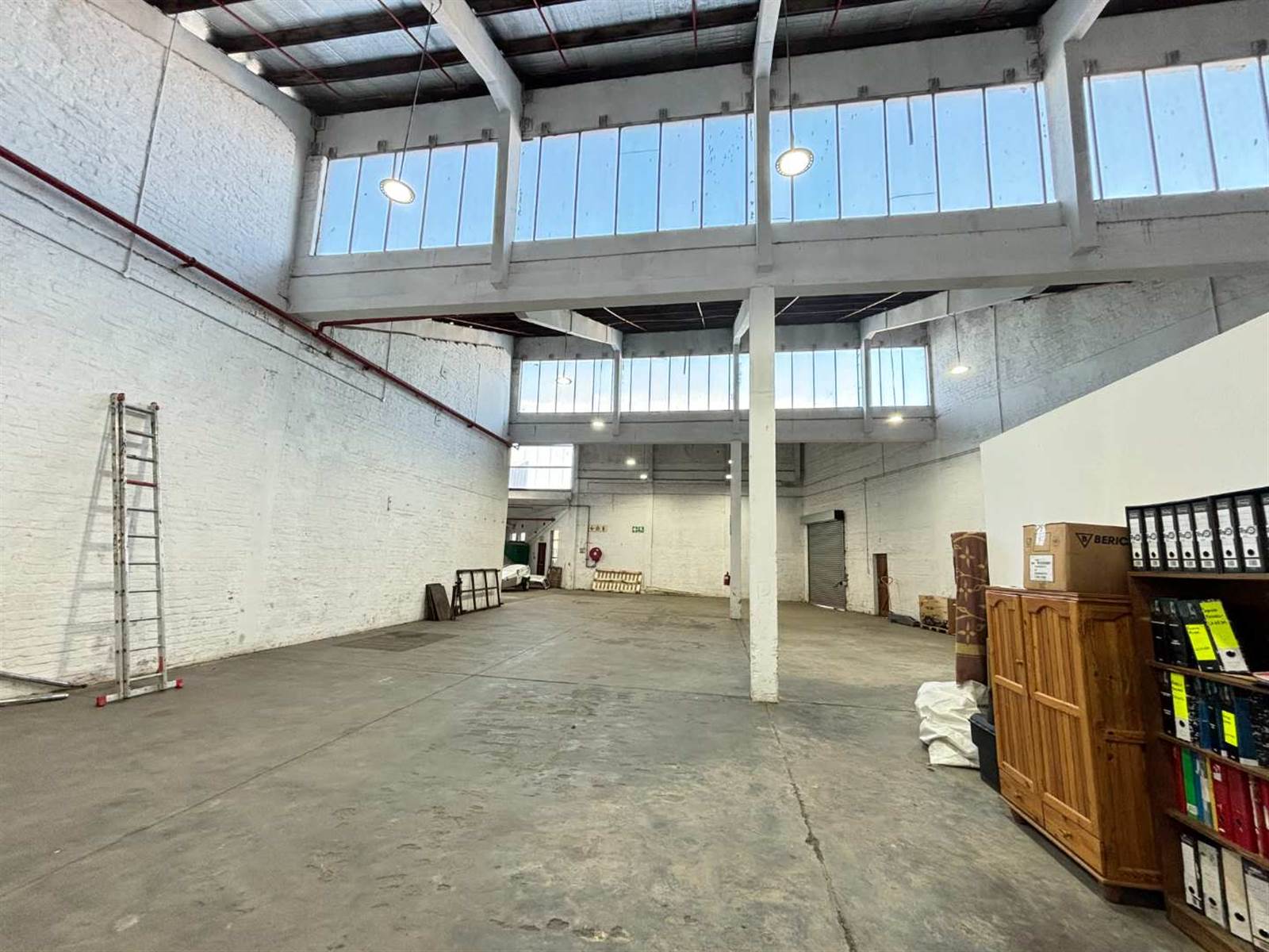 585  m² Industrial space in Dal Josafat photo number 9