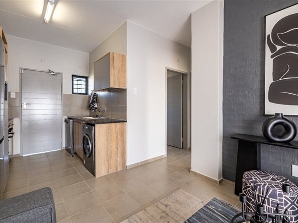 2 Bed Apartment