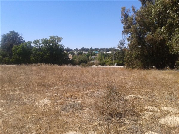 2000 m² Land available in Hopefield