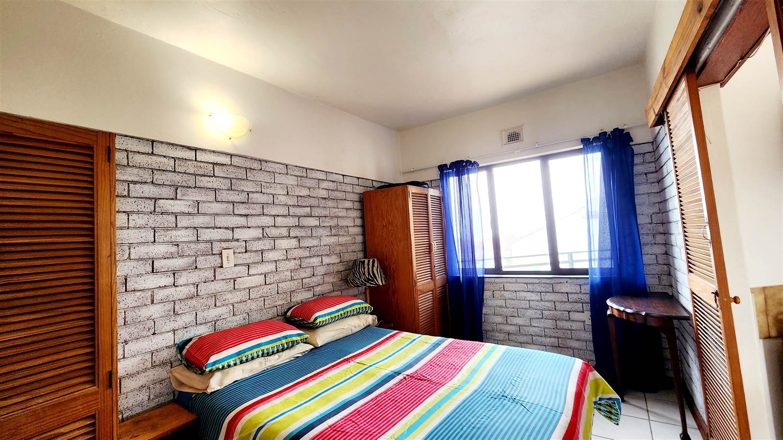 2 Bed Apartment in Uvongo photo number 13
