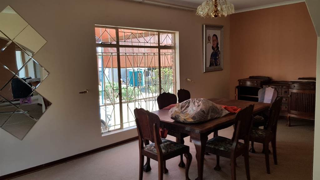 2 Bed House in Polokwane Central photo number 14