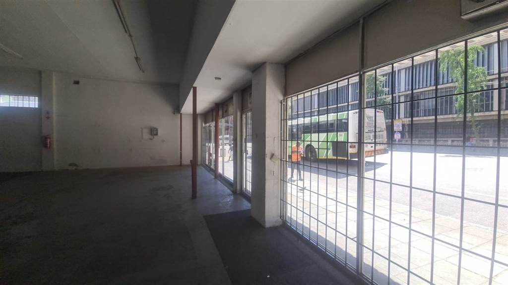 547  m² Commercial space in Pretoria Central photo number 2