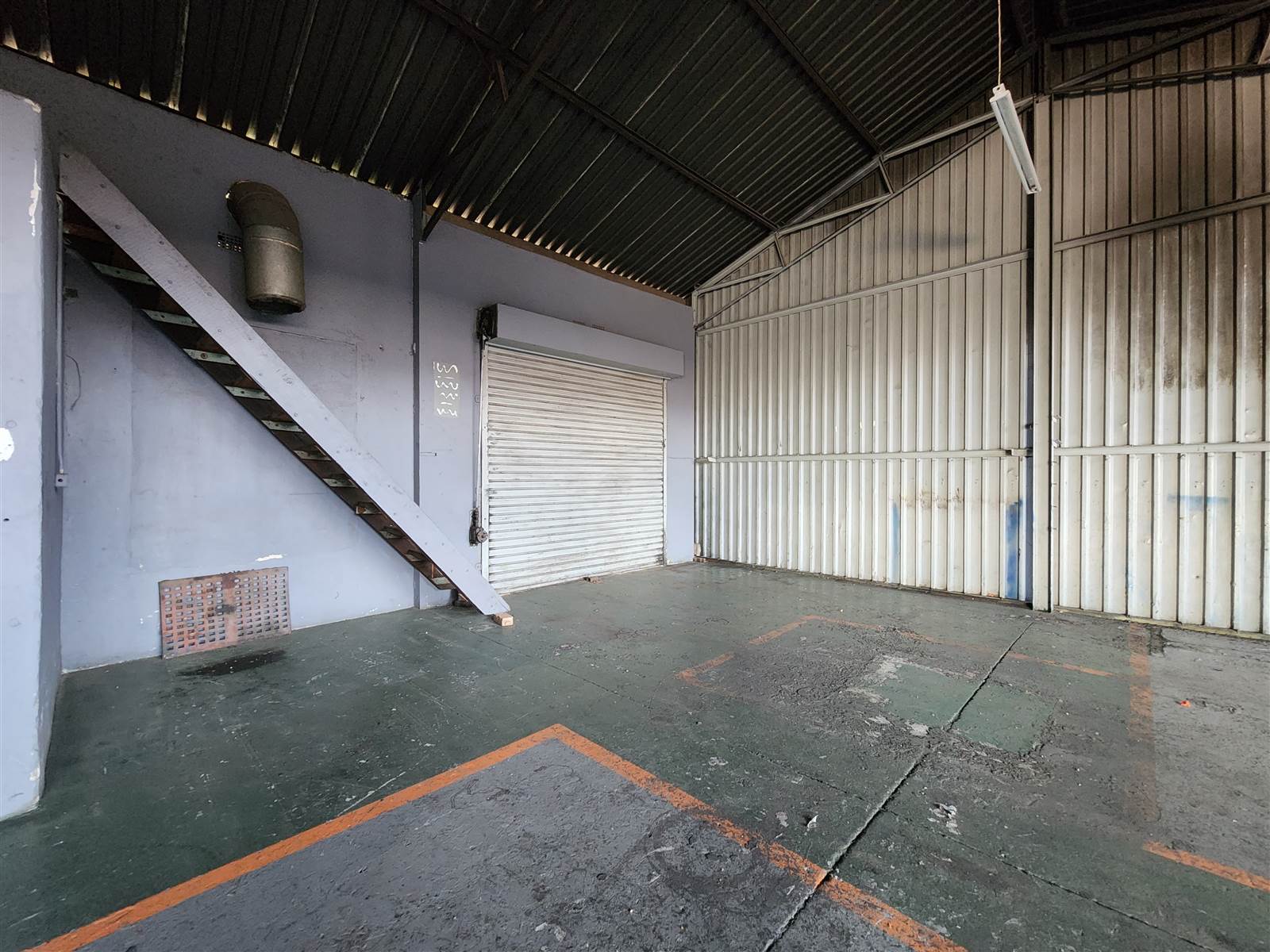450  m² Industrial space in Driehoek photo number 6