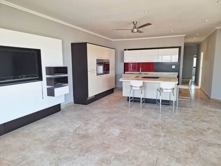 3 Bed Apartment in Winklespruit photo number 19
