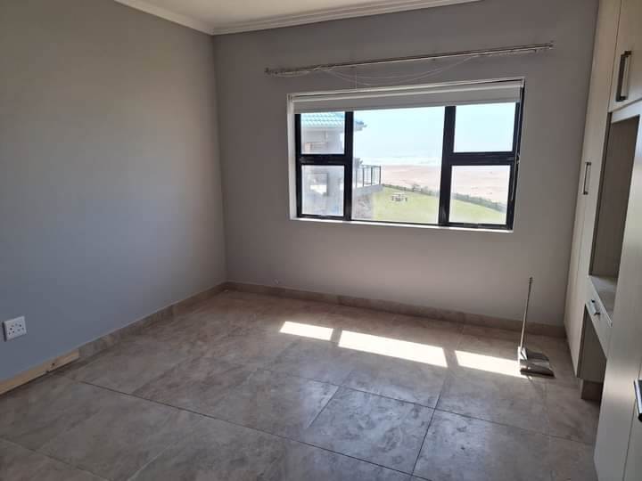 3 Bed Apartment in Winklespruit photo number 9