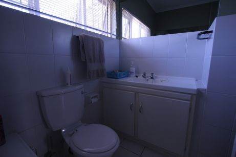 4 Bed House in Milnerton photo number 13