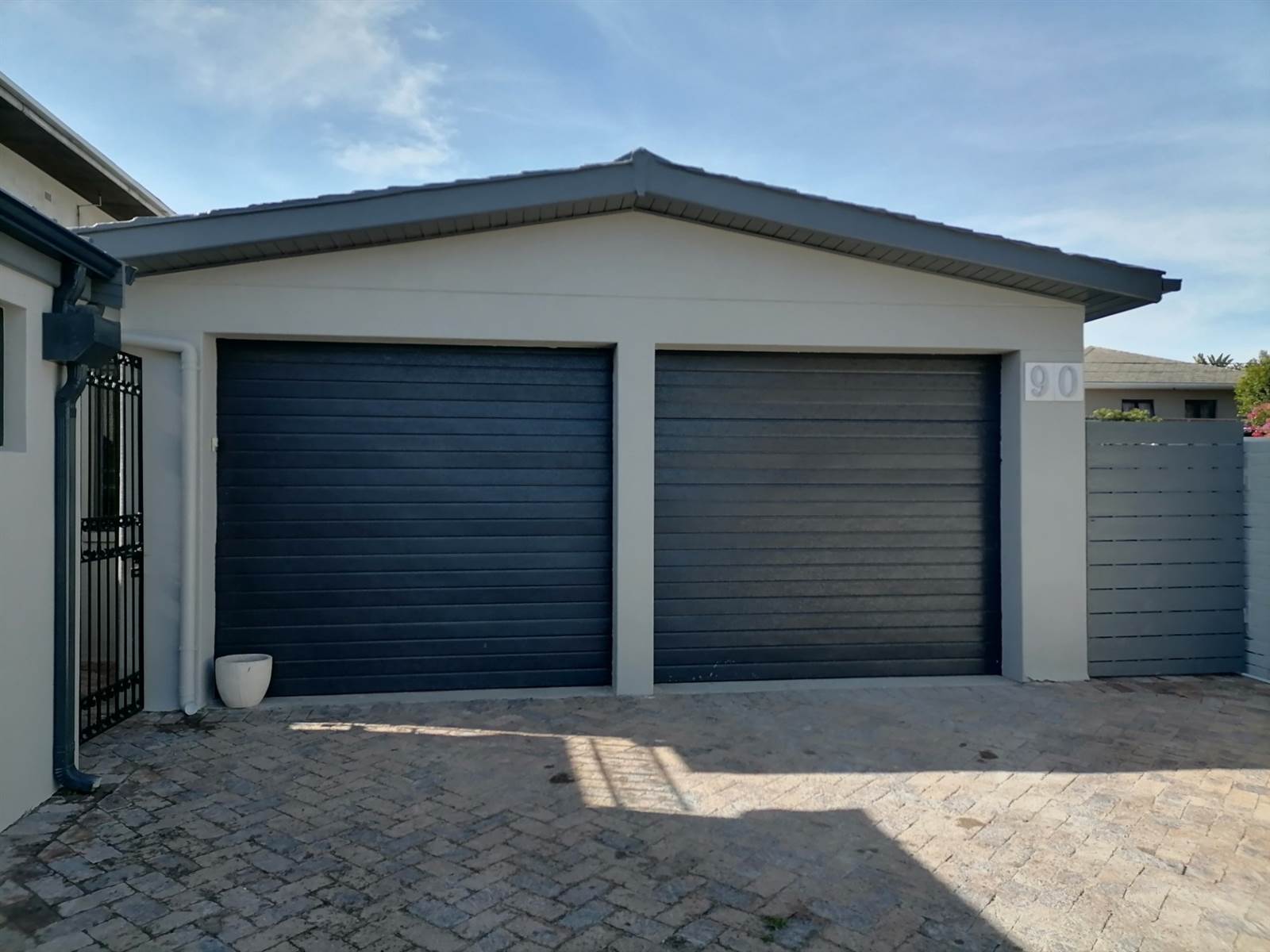 4 Bed House in Milnerton photo number 19