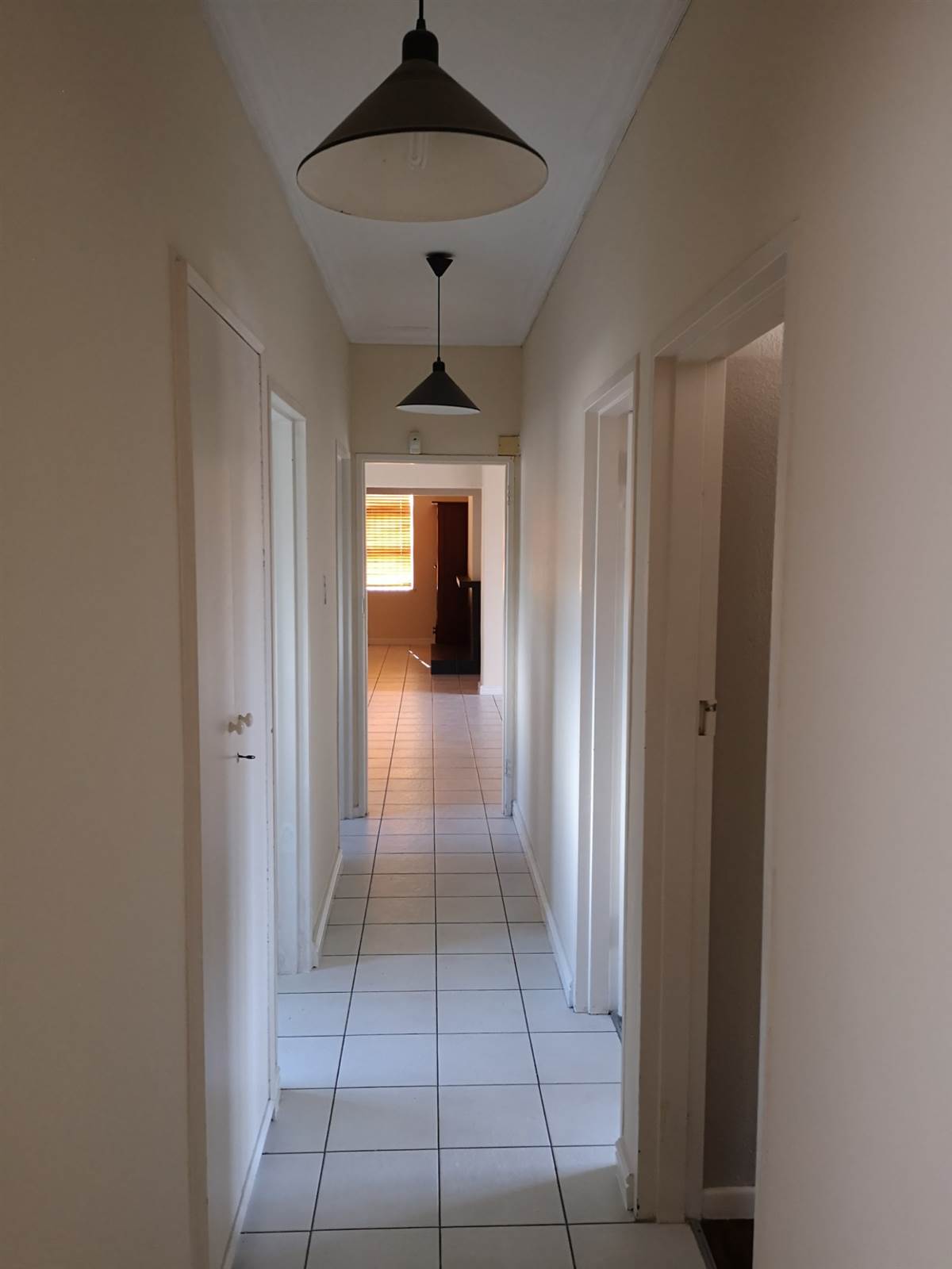 4 Bed House in Milnerton photo number 11