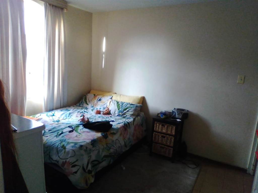 1 Bed Apartment in Pretoria Central photo number 5