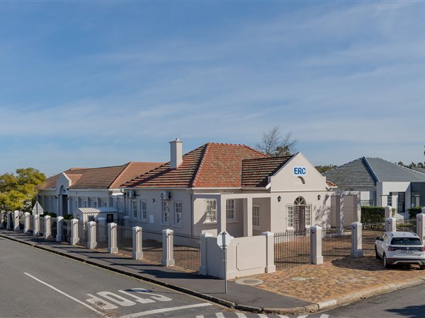 595 m² Commercial space 595 m² Commercial space