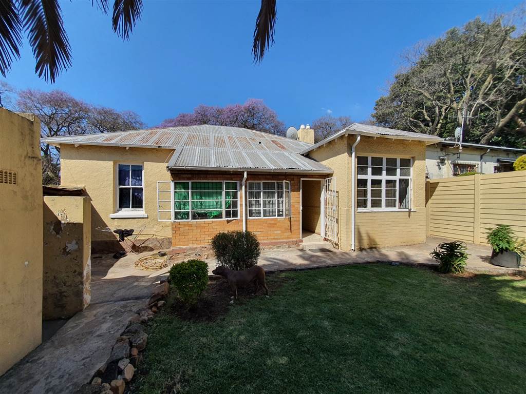 4 Bedroom House 4 Bedroom House
