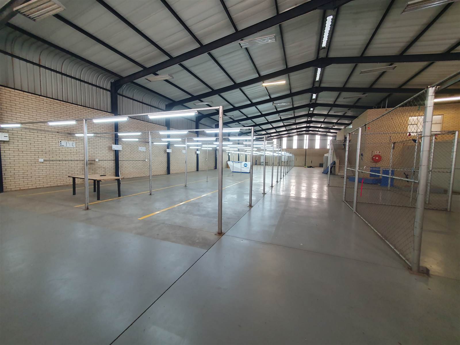 1100  m² Industrial space in Ormonde photo number 14