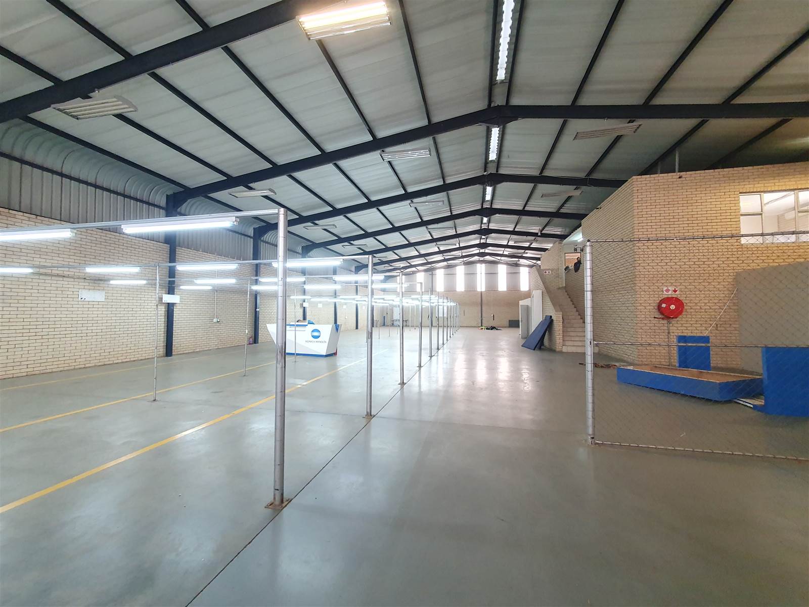 1100  m² Industrial space in Ormonde photo number 4