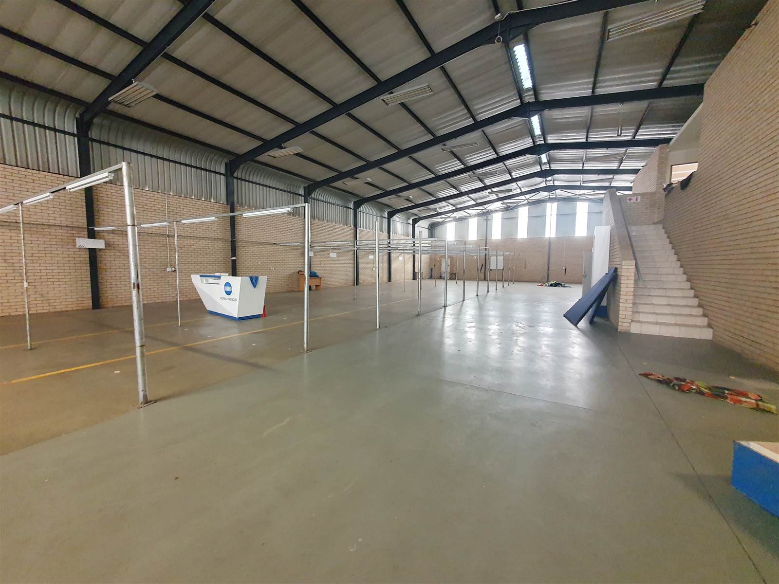 1100  m² Industrial space in Ormonde photo number 5