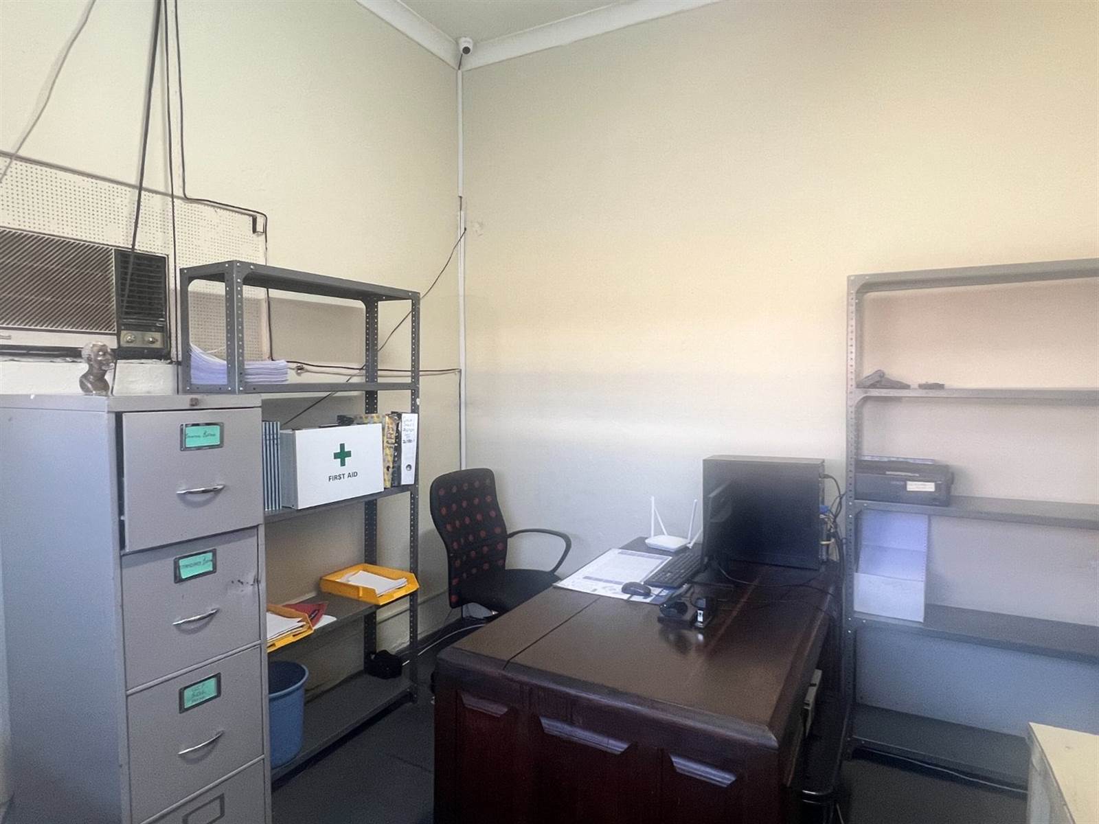 700  m² Commercial space in Klerksdorp photo number 3