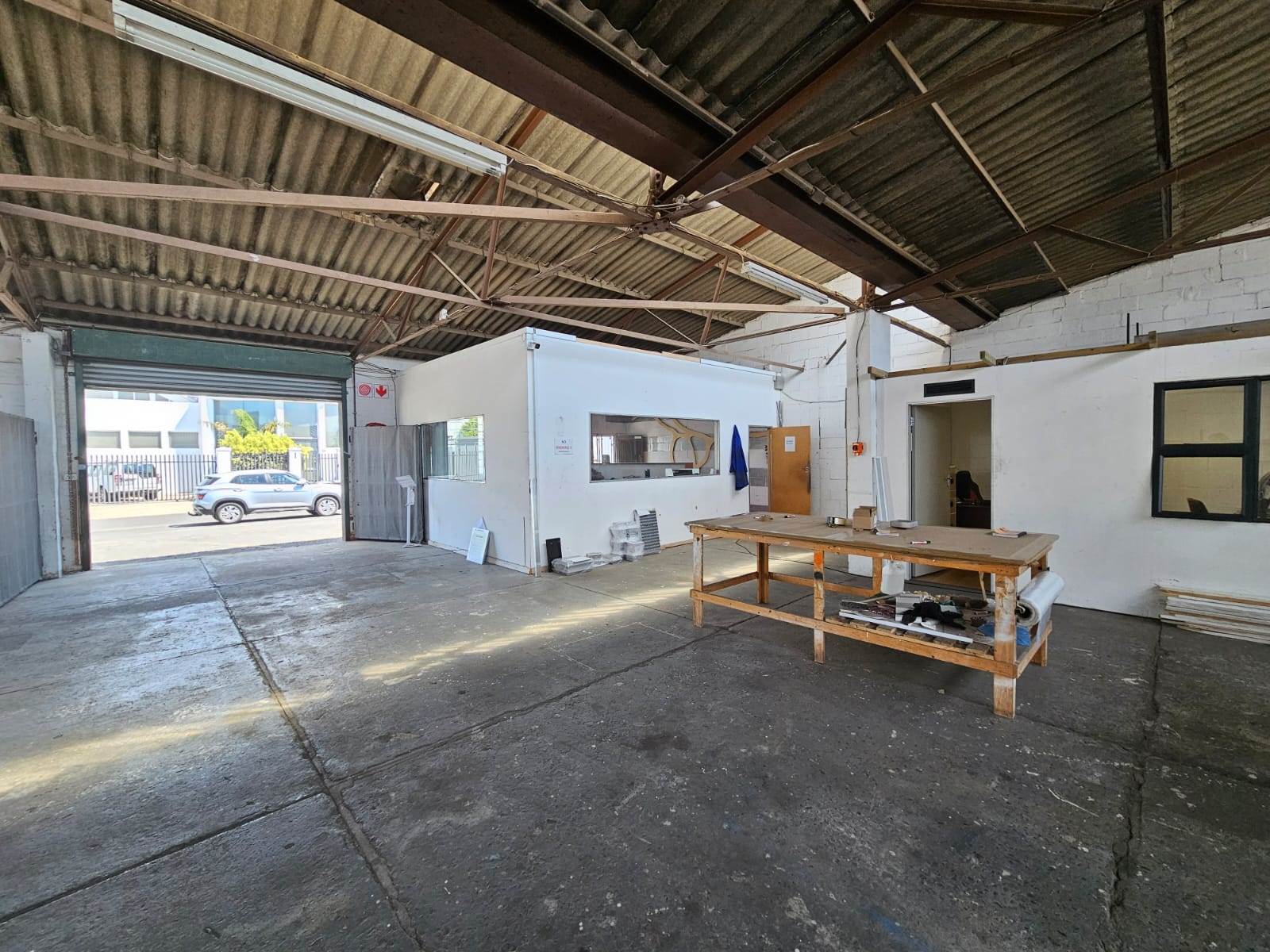 432  m² Industrial space in Paarden Eiland photo number 8