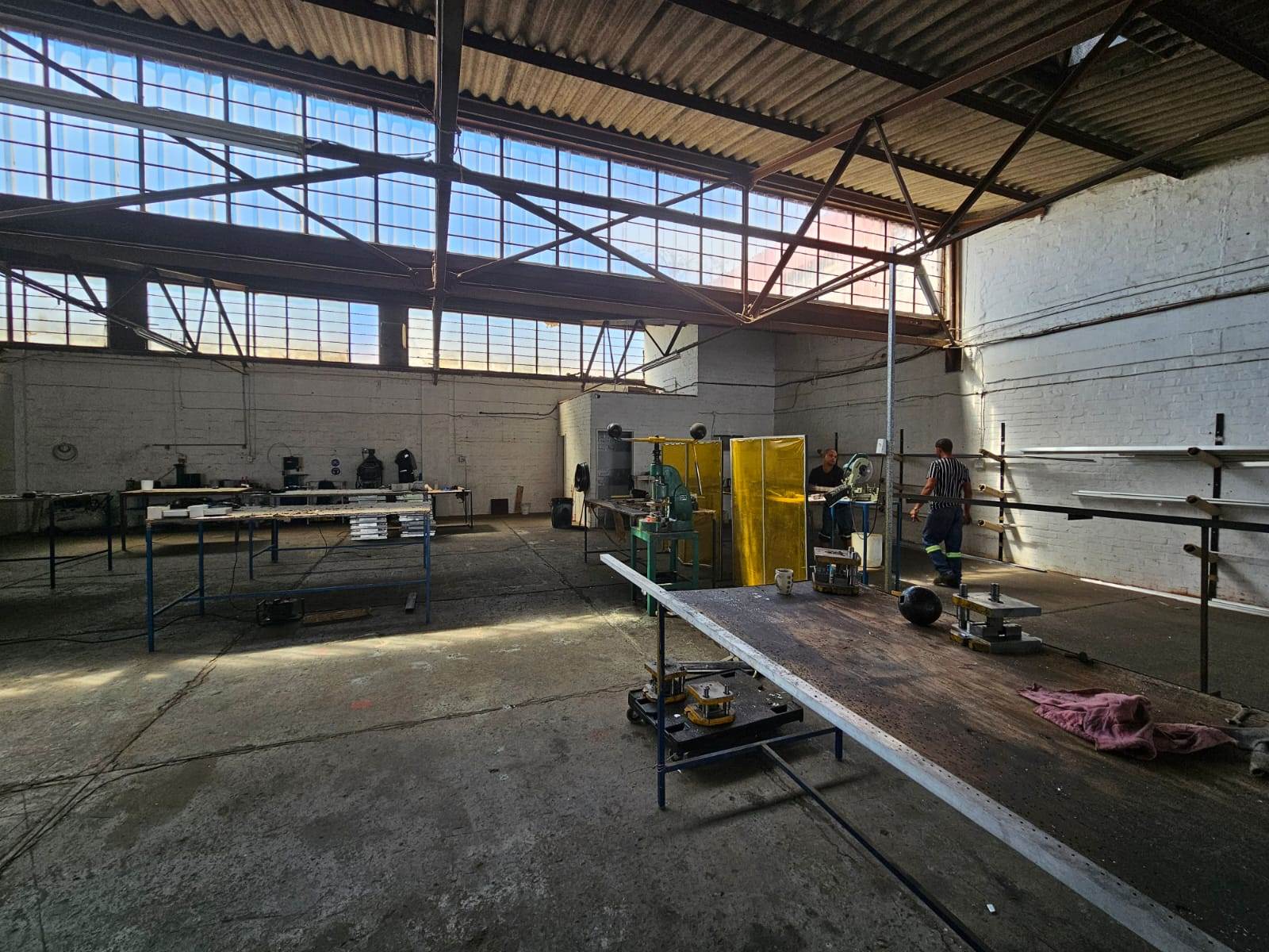 432  m² Industrial space in Paarden Eiland photo number 7