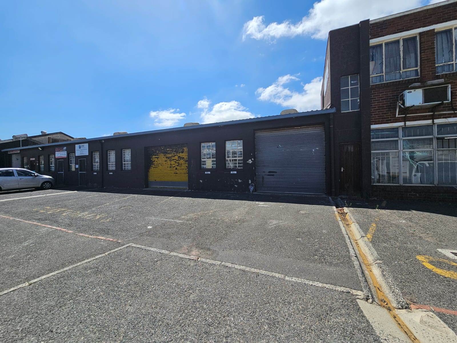 432  m² Industrial space in Paarden Eiland photo number 2