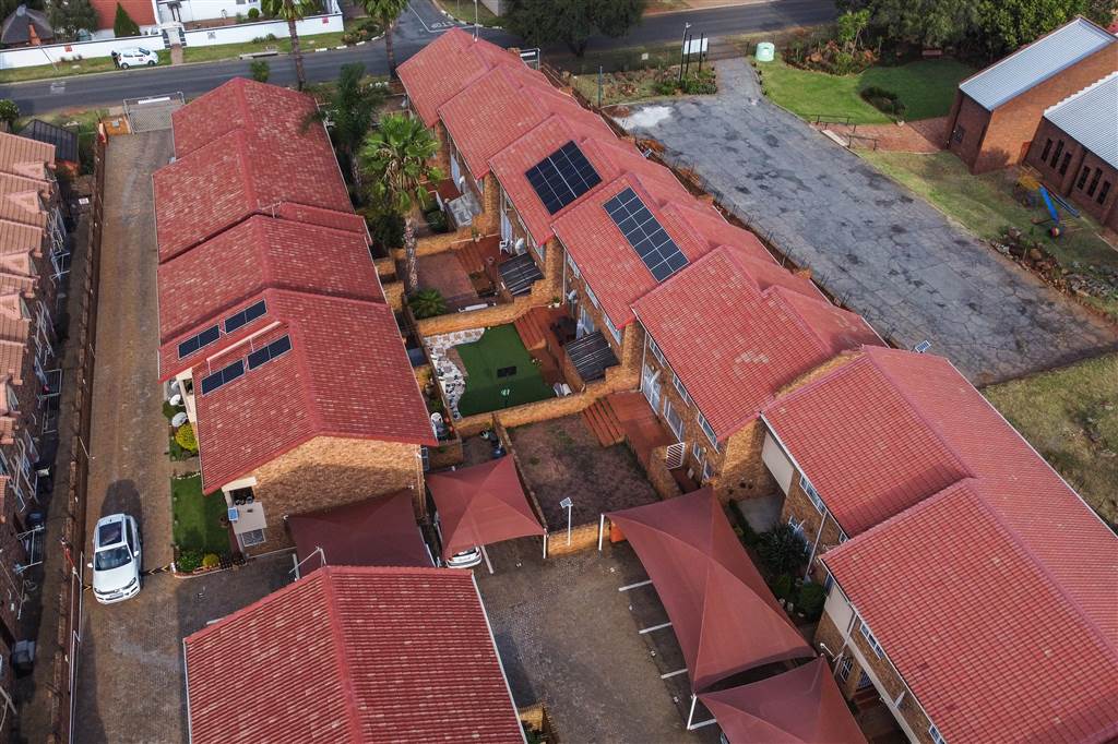 2 Bed Townhouse for sale in Liefde en Vrede T4775413 Private Property