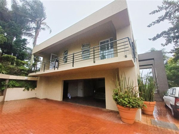 3 Bedroom House 3 Bedroom House