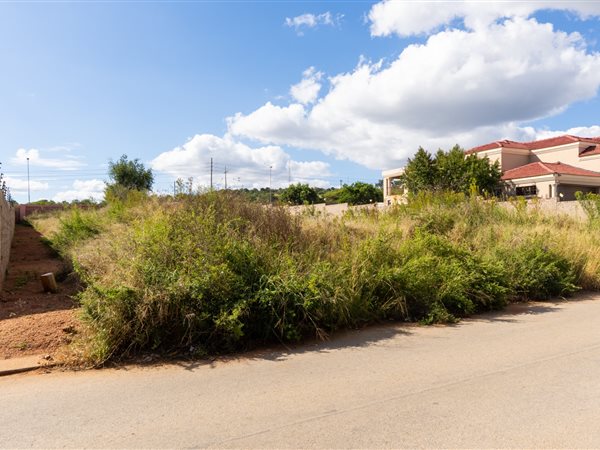 1 336 m² Land 1 336 m² Land