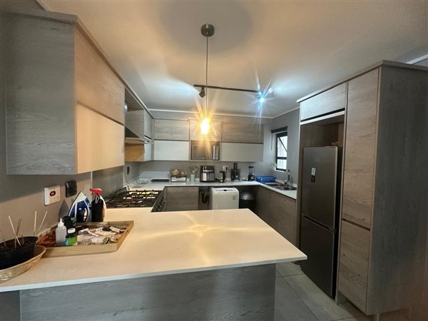 3 Bed Apartment