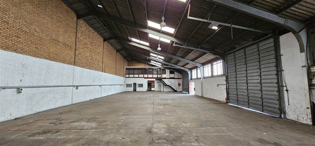 1415  m² Industrial space in Parow photo number 15