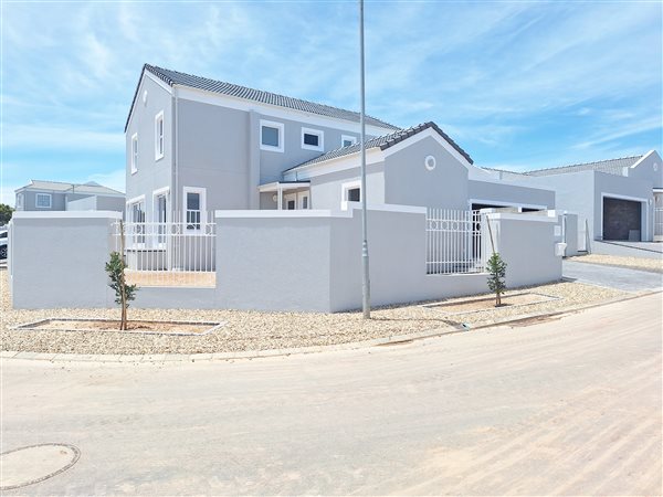 4 Bed House