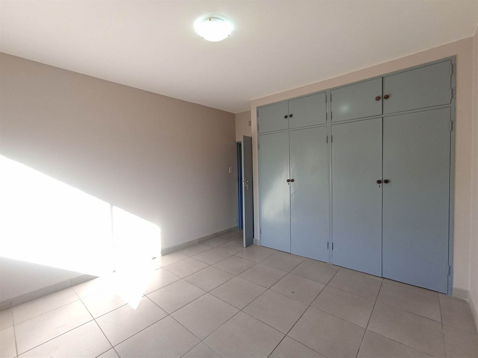 2 Bed Apartment in Potchefstroom Central photo number 16