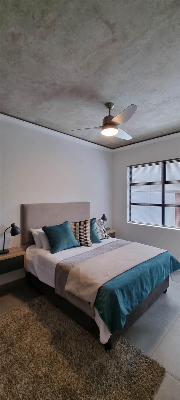 2 Bed Apartment in Nieuw Muckleneuk photo number 19