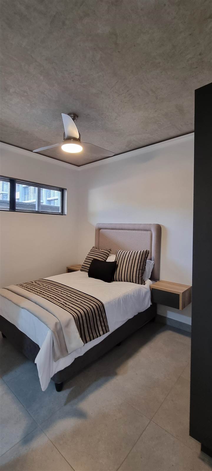 2 Bed Apartment in Nieuw Muckleneuk photo number 12
