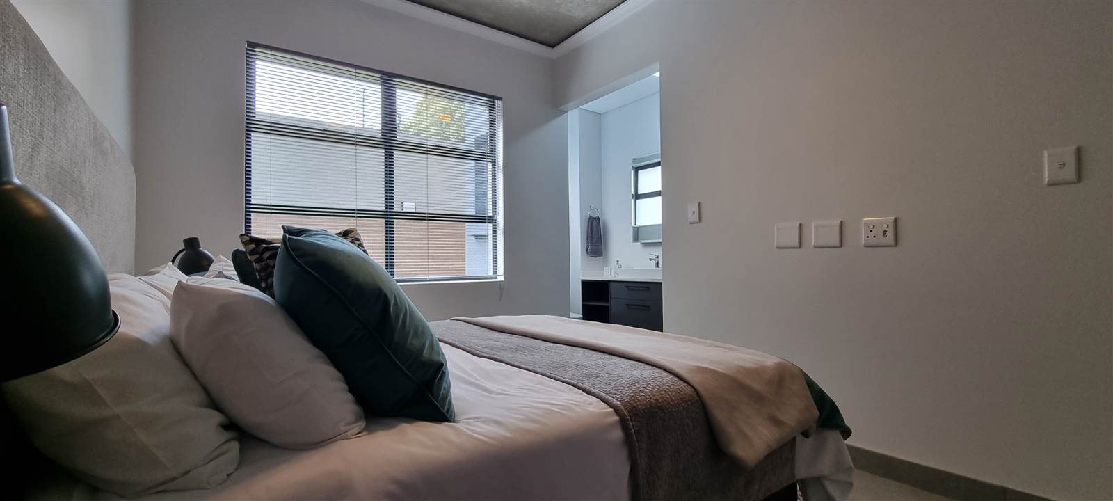 2 Bed Apartment in Nieuw Muckleneuk photo number 21