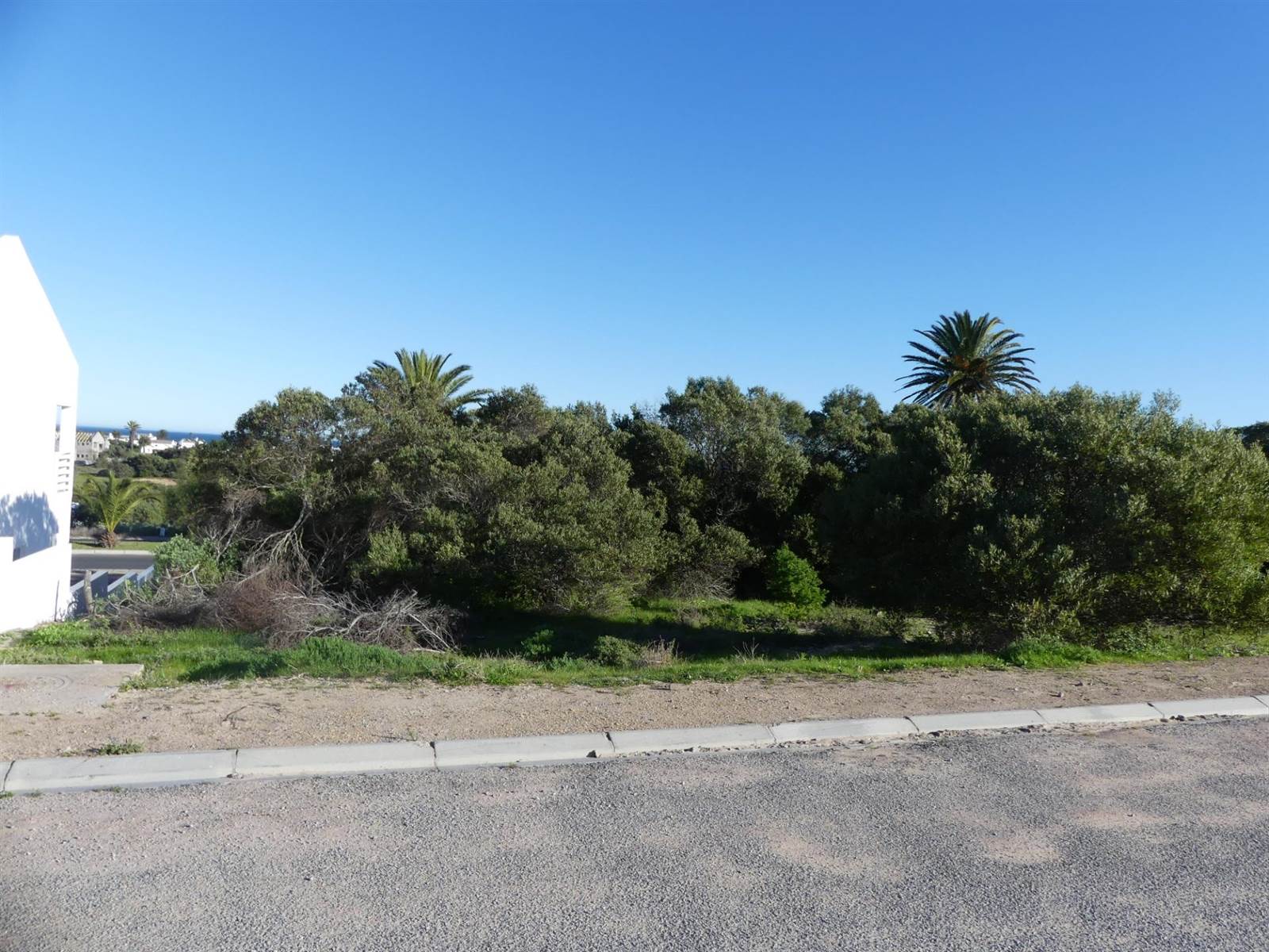 394 m² Land available in Shelley Point photo number 4