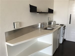 Studio Apartment in City & Suburban (Maboneng)