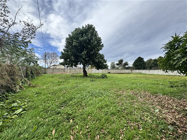 902 m² Land 902 m² Land