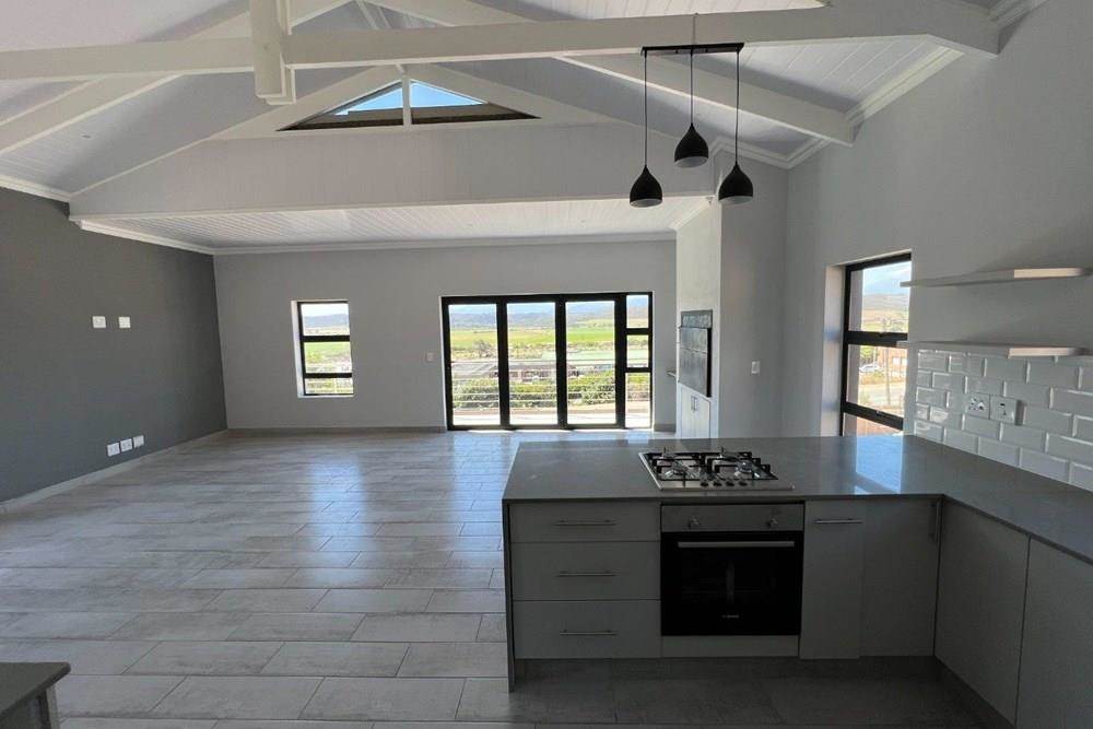 3 Bed House in Klein Brak River photo number 2