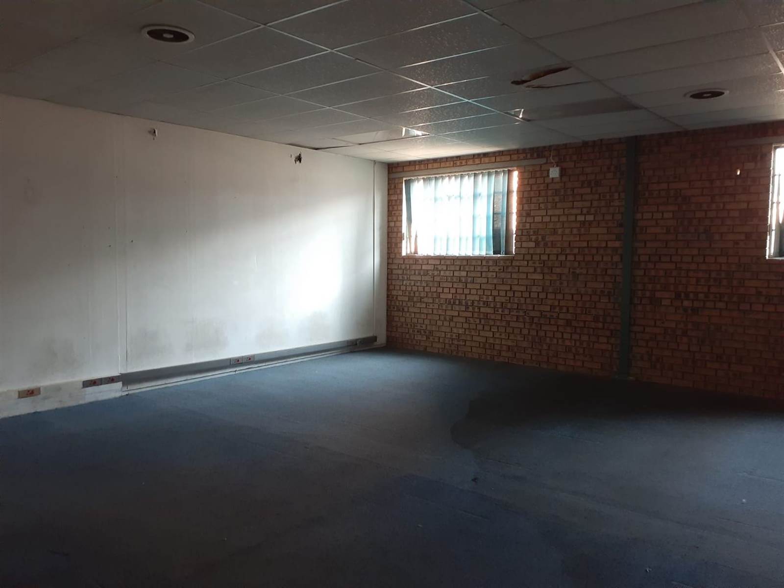 1250  m² Commercial space in Secunda photo number 14