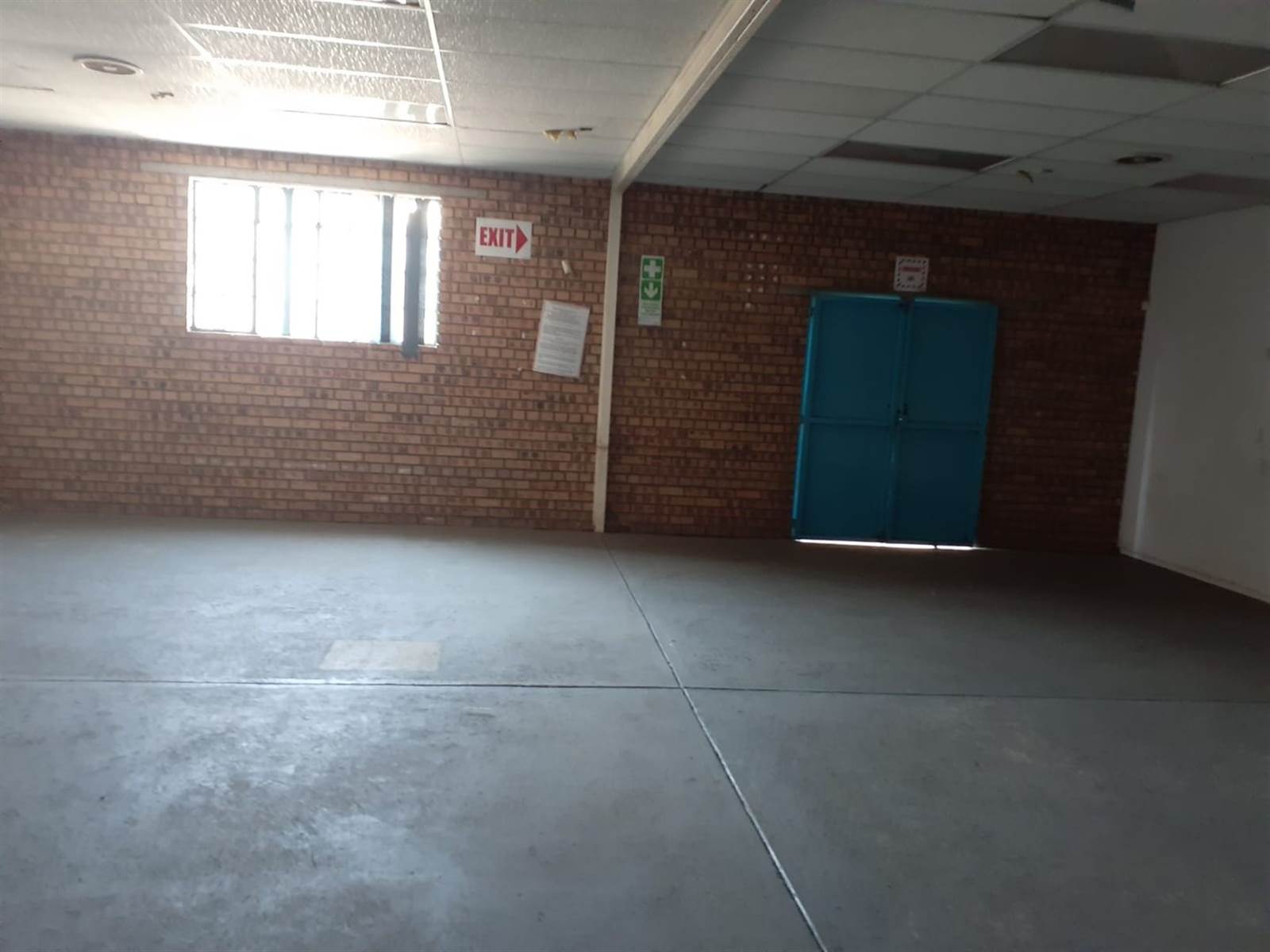 1250  m² Commercial space in Secunda photo number 4