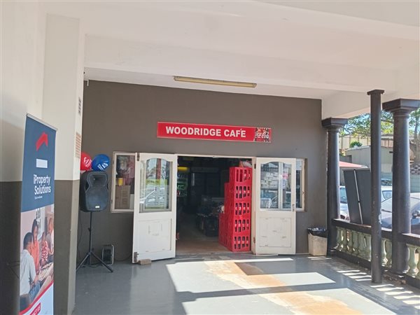 107 m² Retail Space 107 m² Retail Space