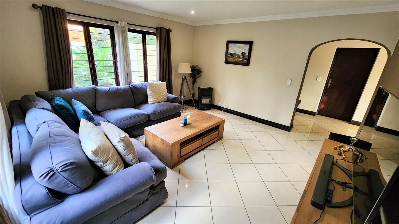 5 Bed House in Radiokop photo number 6