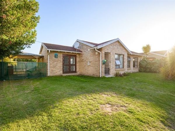 3 Bedroom House 3 Bedroom House