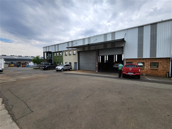 1 543  m² Industrial space