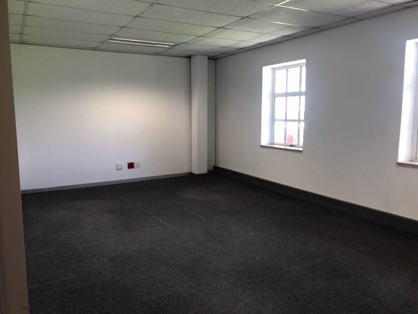 618  m² Commercial space in Bryanston photo number 16