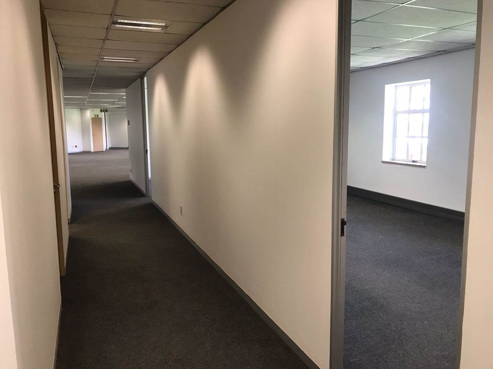 618  m² Commercial space in Bryanston photo number 13