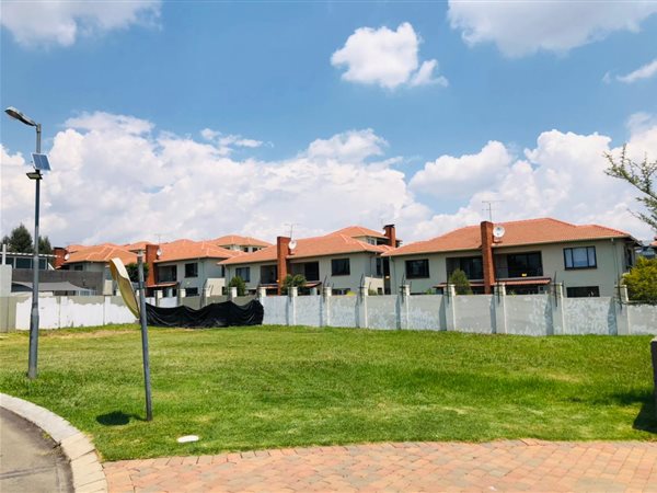 545 m² Land available in Edenvale