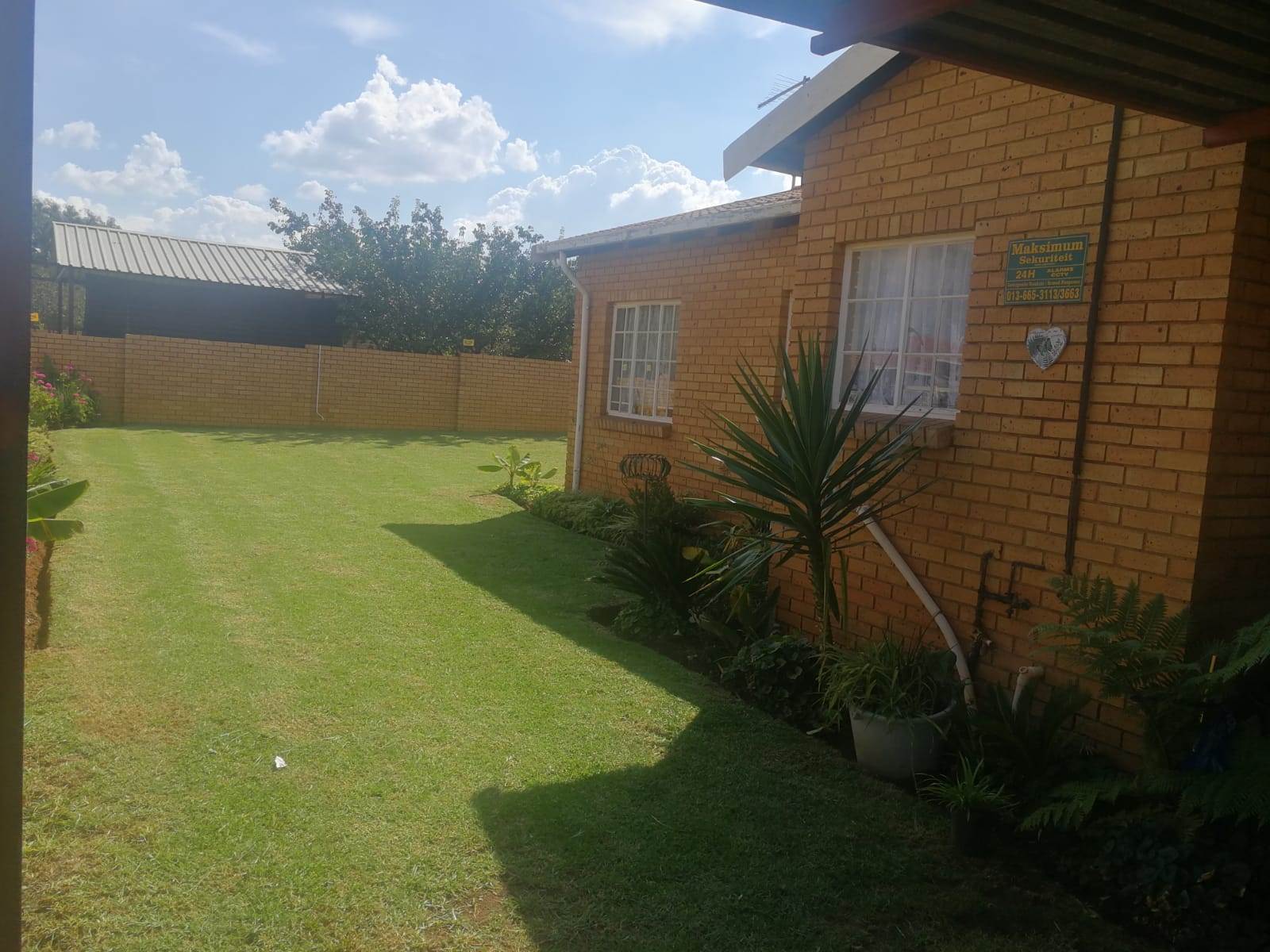 2 Bed Townhouse in Delmas photo number 2