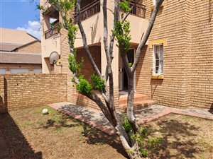 2 Bed Townhouse in Eco Park