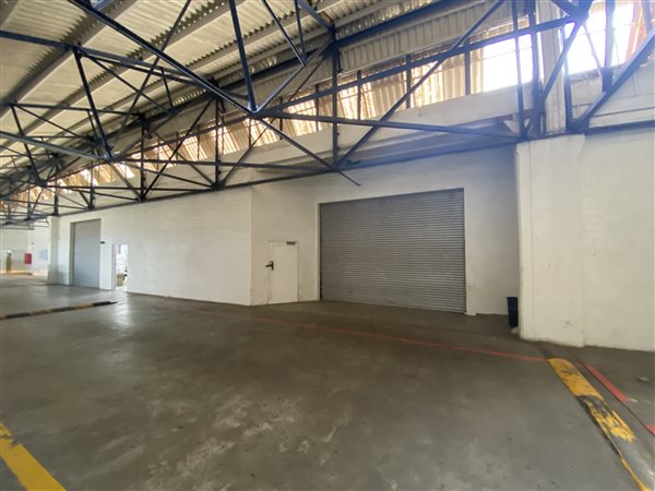 430  m² Industrial space